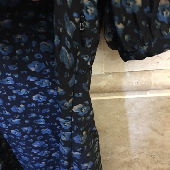 Pam & Gela Blue Floral Silk Dress Size Small - Picture 3 of 6